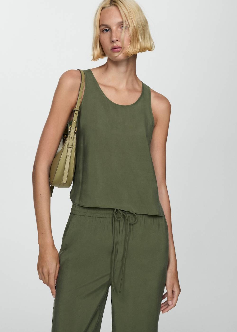 Mango Gerade Hose aus Modal