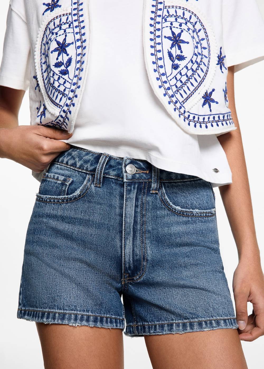 Mango Gerade Jeans-Shorts