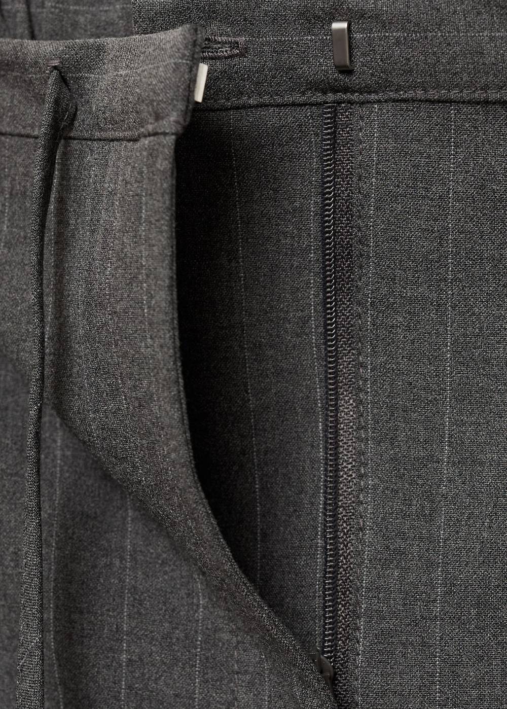 Mango Gerade Nadelstreifenhose