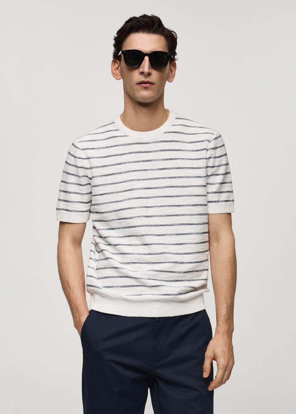 Mango Gestreiftes T-Shirt aus Baumwollstrick