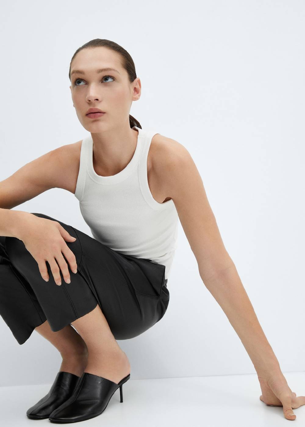 Mango Hose Mit Stretchbund Und Leder-Effekt