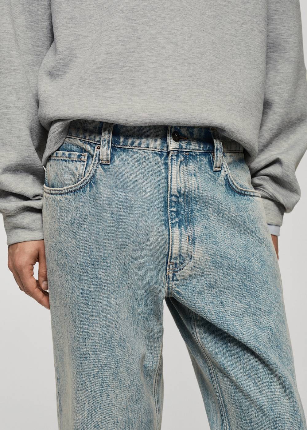 Mango Jeans Haven