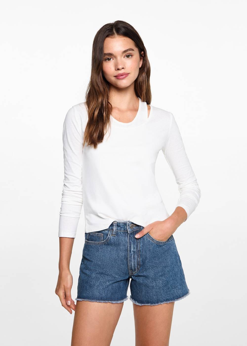 Mango Jeansshorts mit ausgefranstem Saum