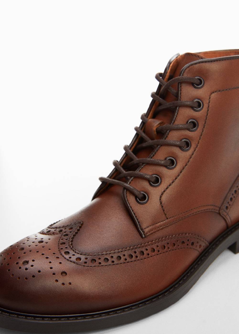 Mango Lederstiefelette Mit Stanzdetails