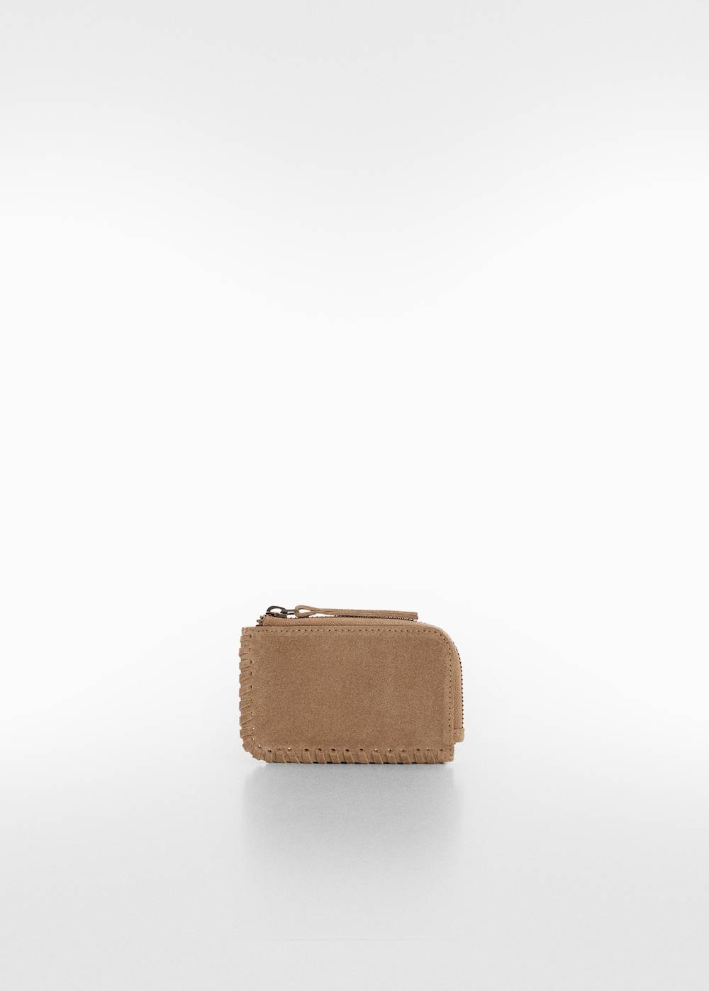 Mango Nietenverzierte Leder-Geldbörse