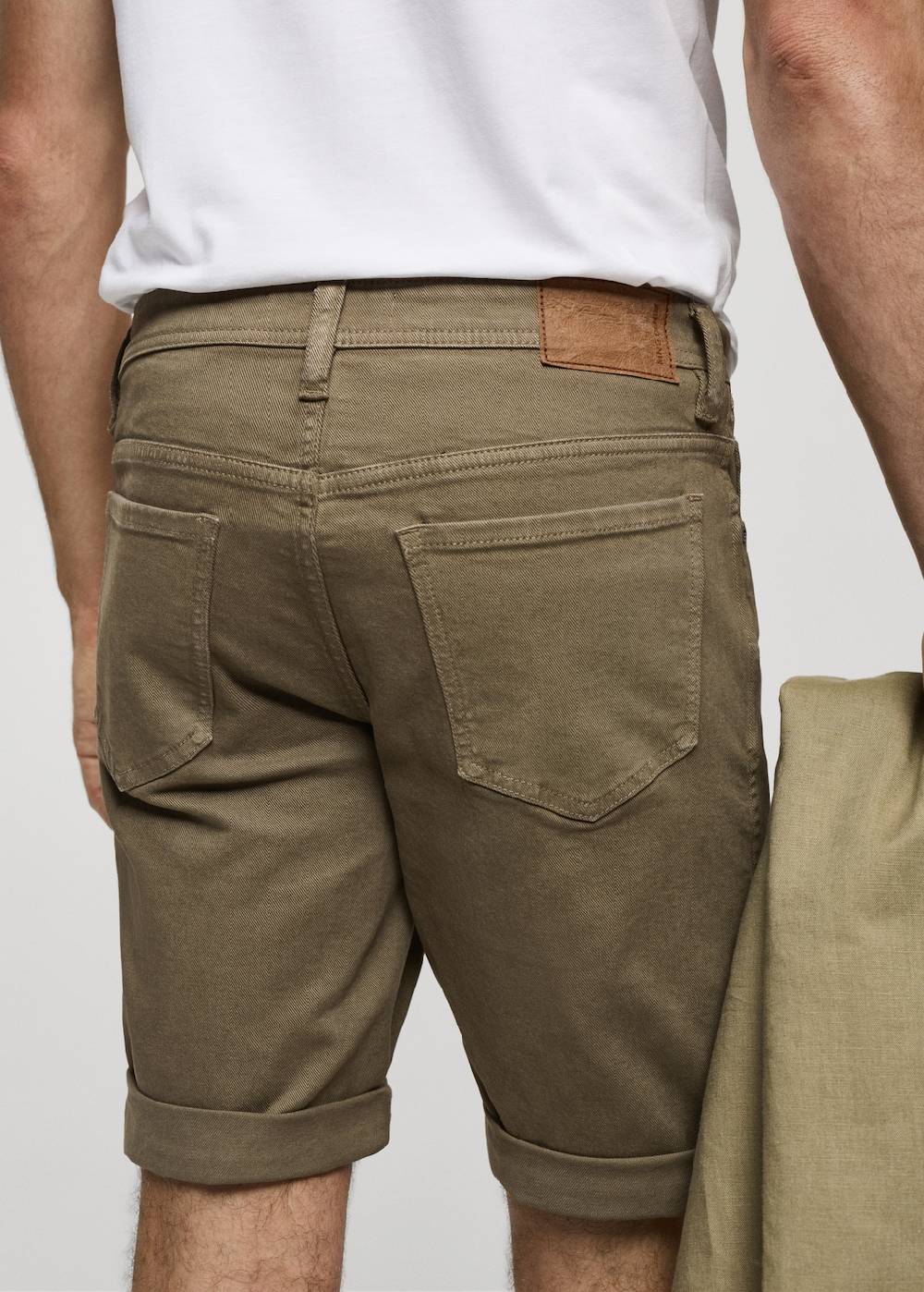 Mango Slim Fit-Jeans-Bermudashorts