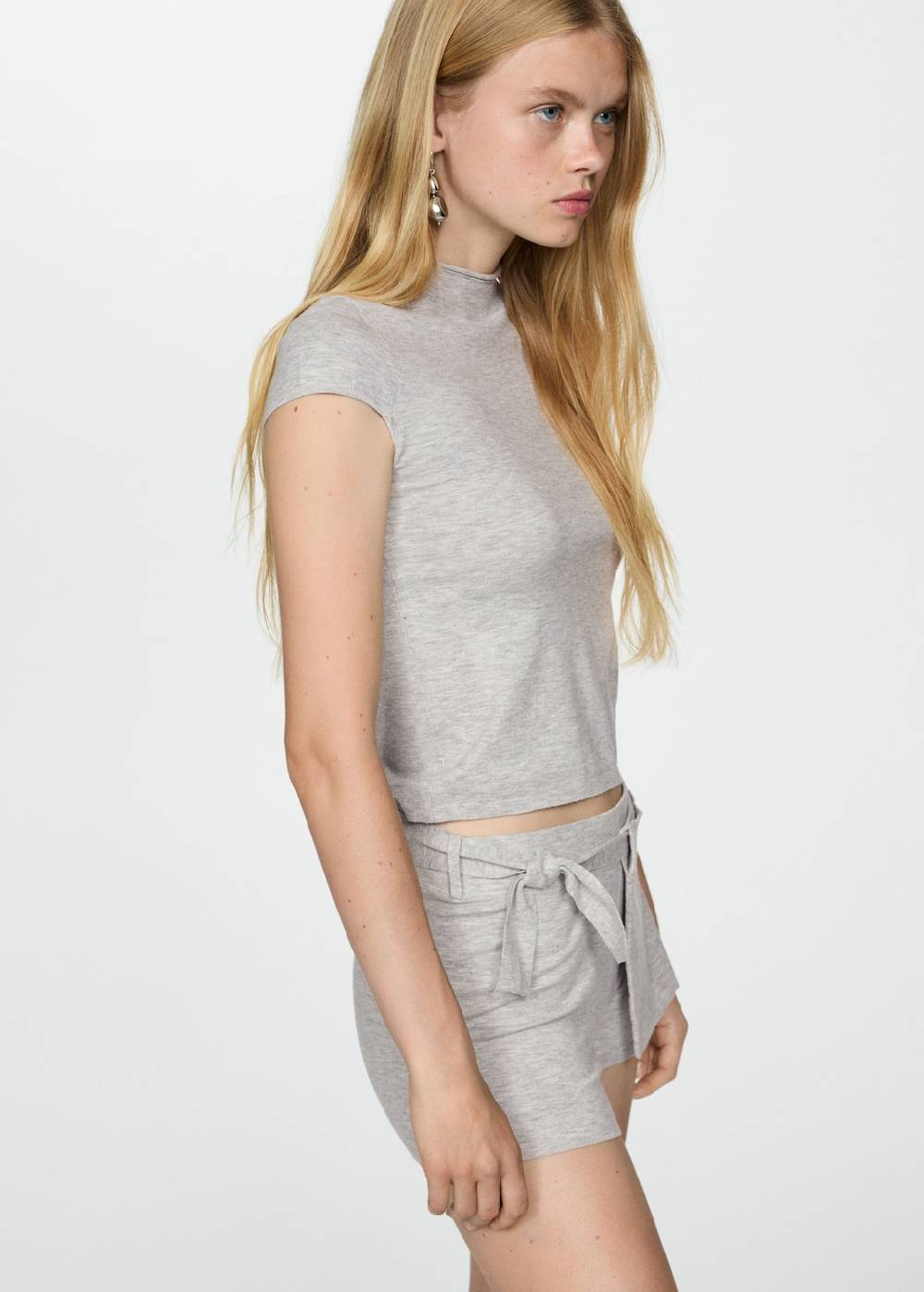 Mango Strickshorts mit Schleife