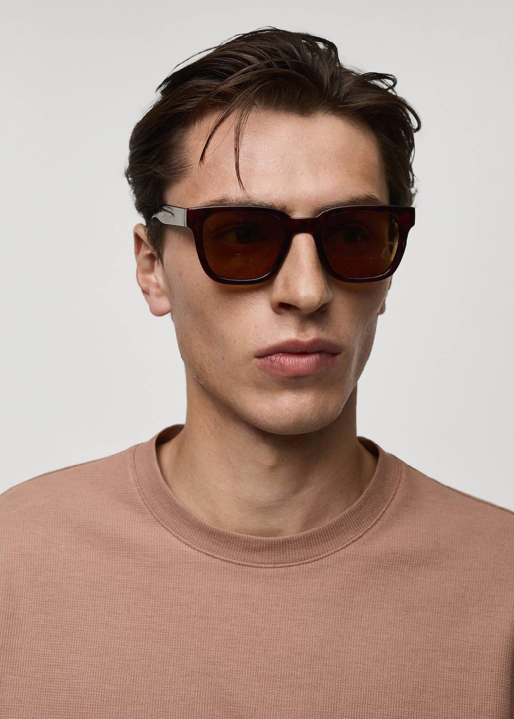 Mango Strukturiertes Regular-Fit-T-Shirt