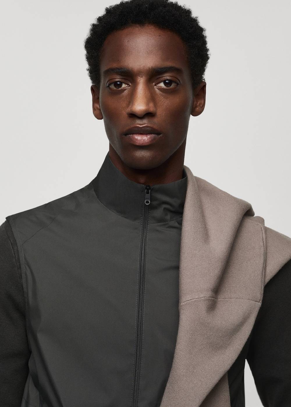 Mango Wasserabweisende Weste Mit Geradem Schnitt