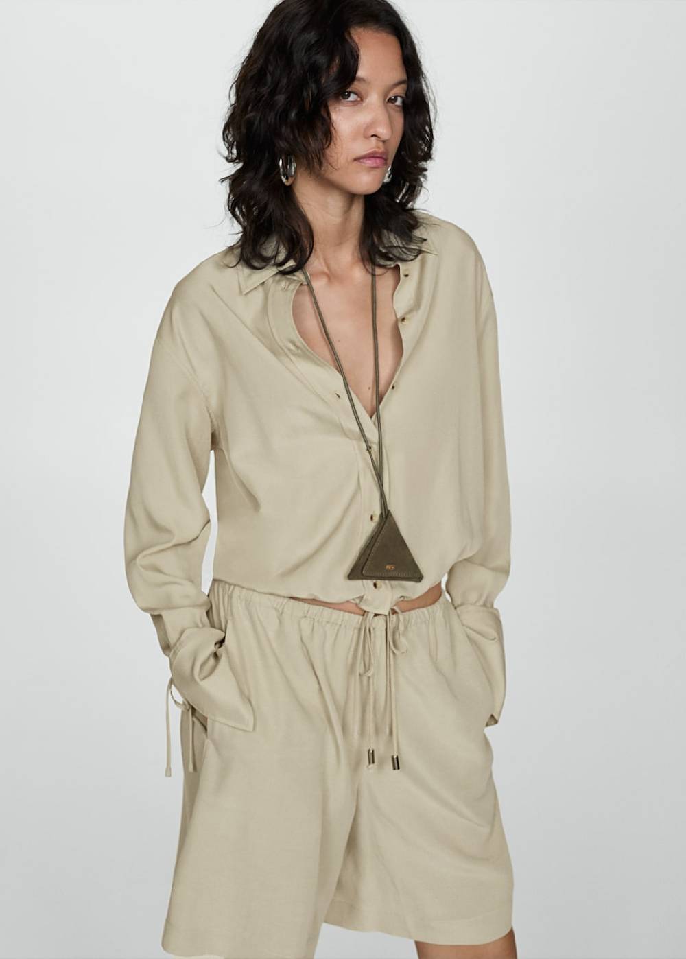 Mango Wideleg-Bermudashorts aus Lyocell