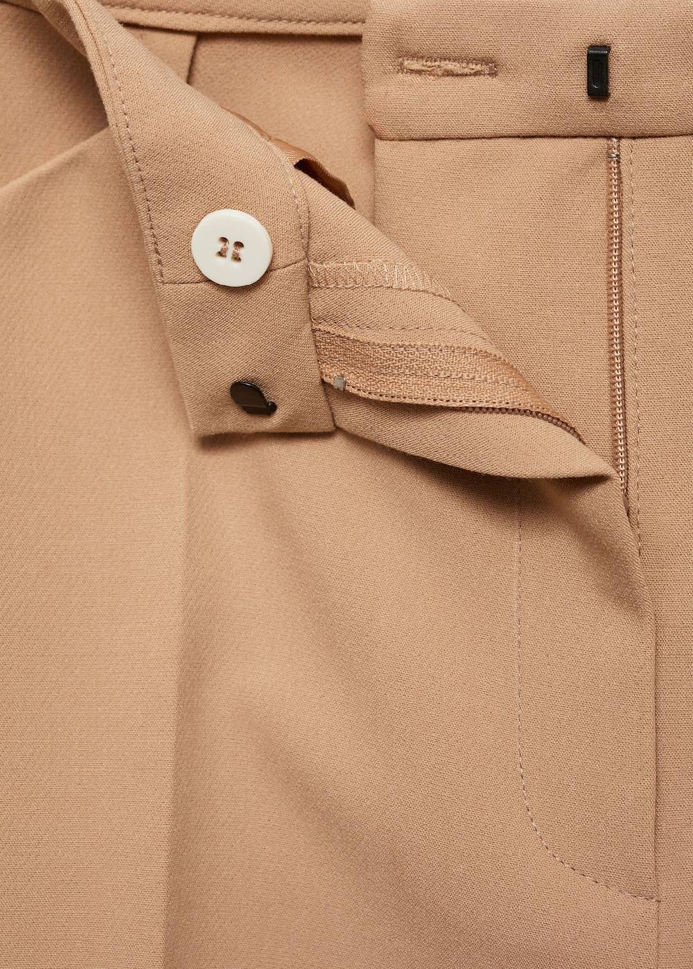 Mango Wideleg-Bundfaltenhose