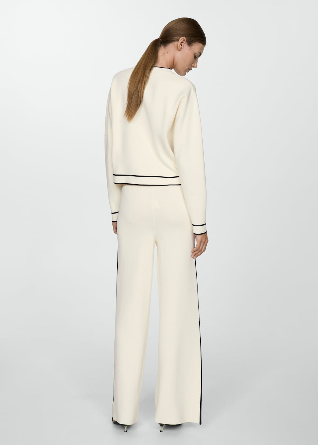 Mango Strickhose Mit Kontrastierenden Seitenstreifen