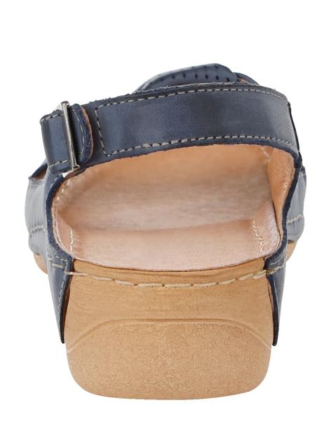 Naturläufer Sandale Mit Raffinierter Schlaufe Artikelnummer: 1508521