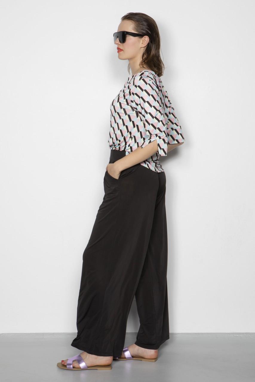 Marivie Top - Honey Triangle Black Top