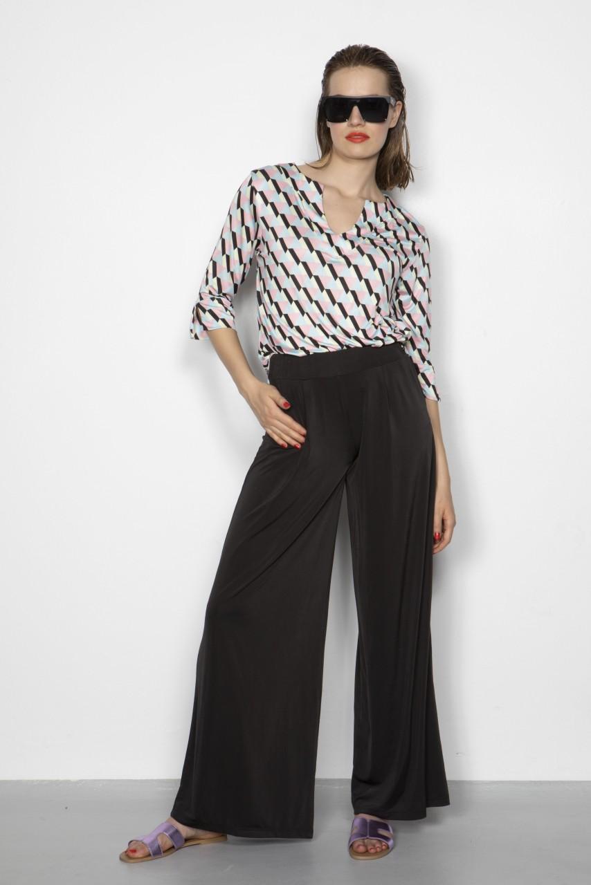 Marivie Top - Honey triangle black Top