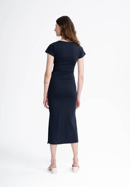 Melawear V-Neck Kleid Lang SHREOSHI