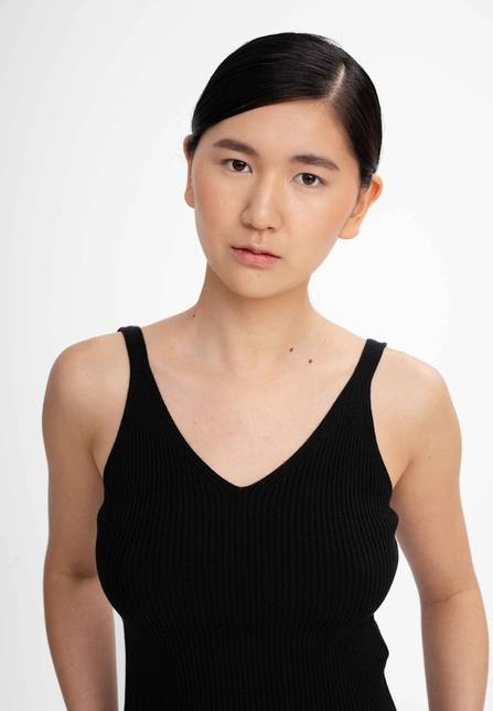 Melawear V-Neck Strick Top RHADA