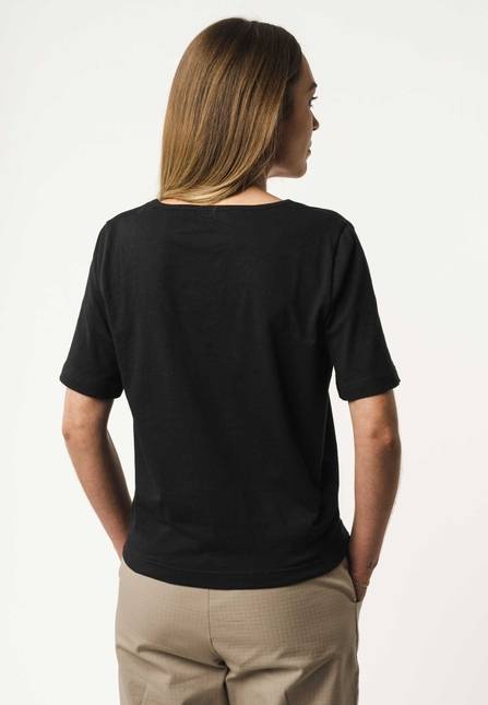 Melawear V-Neck T-Shirt LALI Bundle