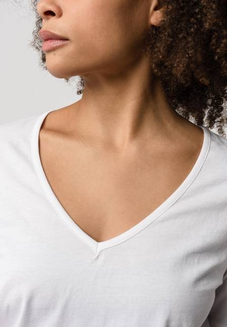 Melawear V-Neck T-Shirt LALI Bundle