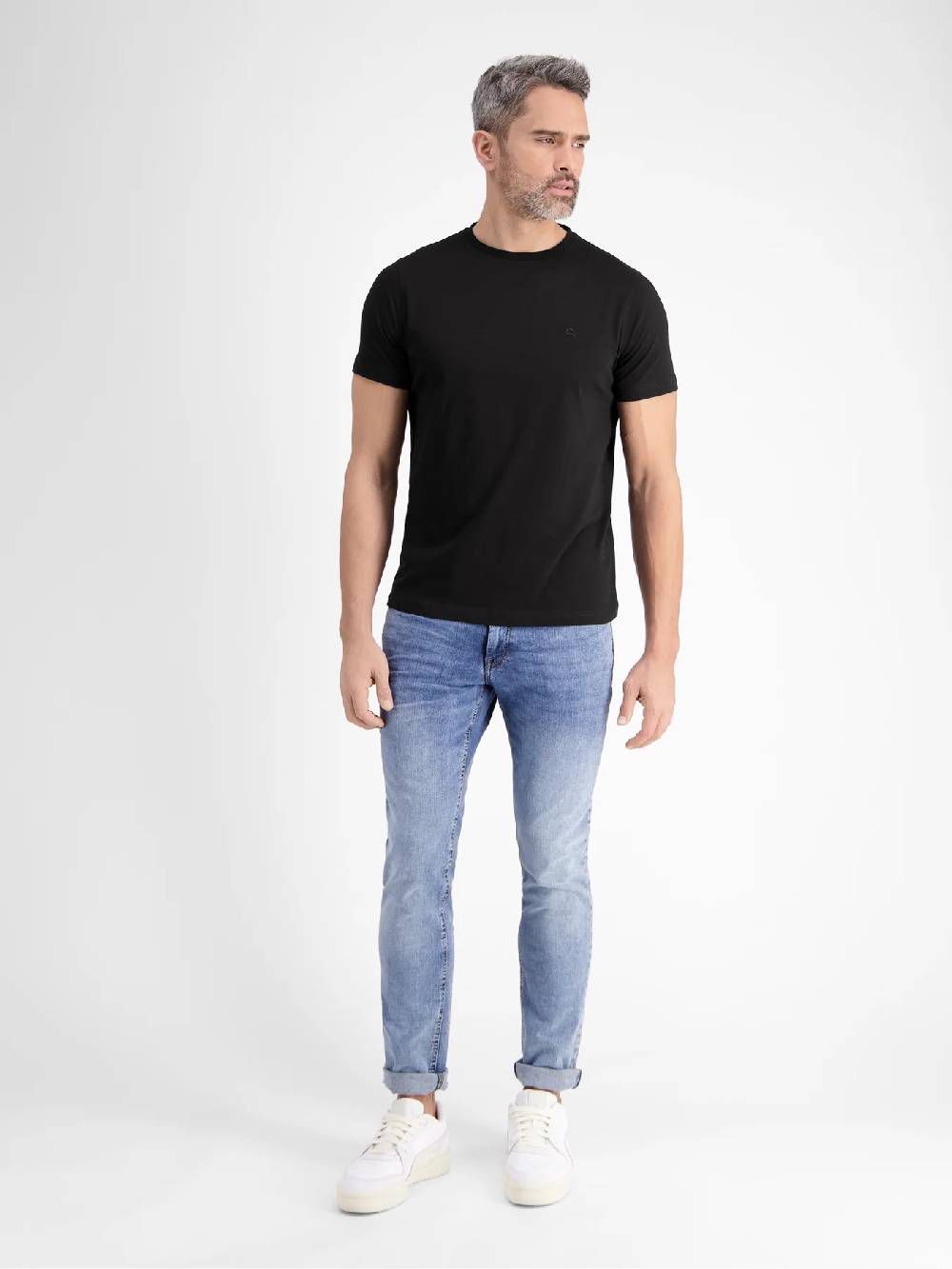 Lerros 2003000 KLASSIEK HEREN-T-SHIRT ME RONDE HALS (290 BLACK)