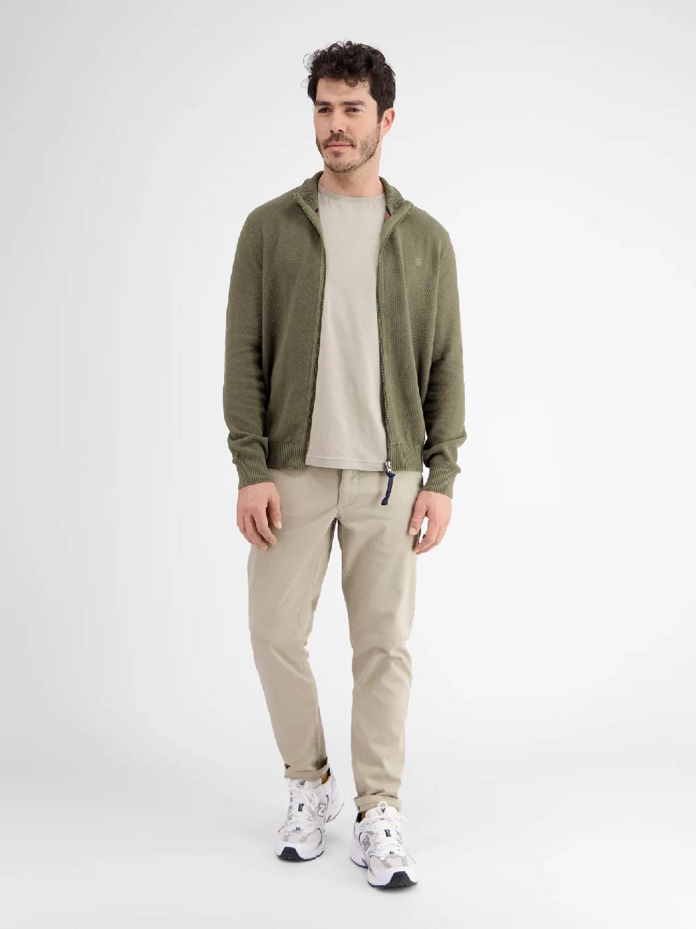 Lerros 23D5503 VEST MET OPSTAANDE KRAAG (659 AGED OLIVE)