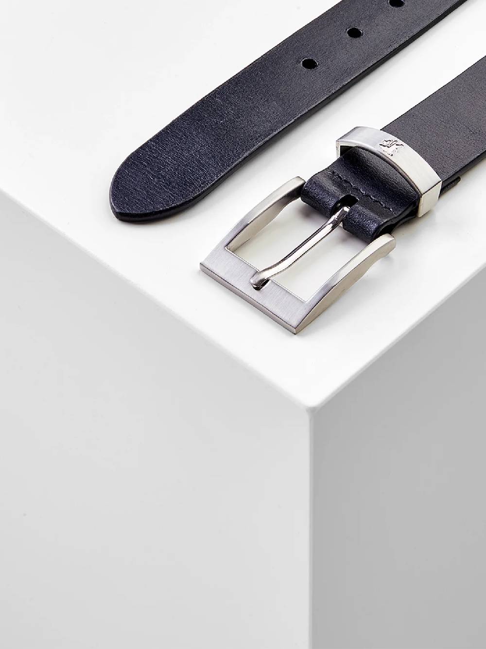 Lerros 5003007 RIEM MET METALEN ELEMENTEN (290 BLACK)