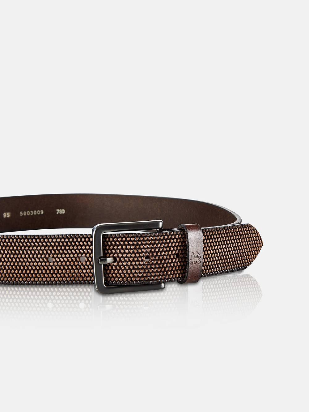Lerros 5003009 RIEM *LEWIS* VAN BUFFELLEER MET RELIËF (780 DARK BROWN)