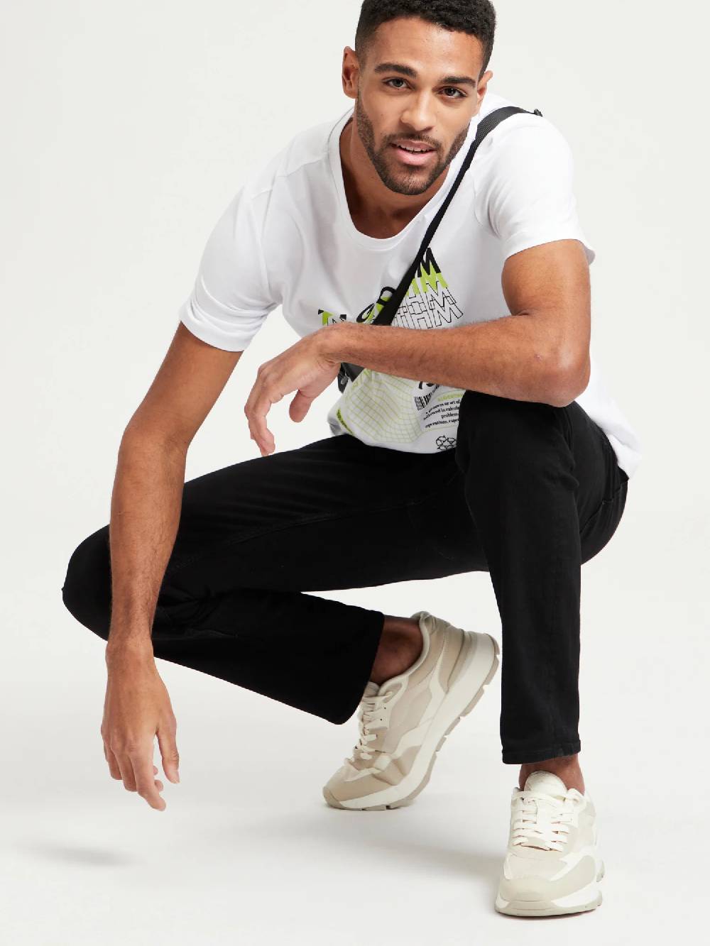 Cross Jeans DAMIEN E 198-094 ( Black 020 )