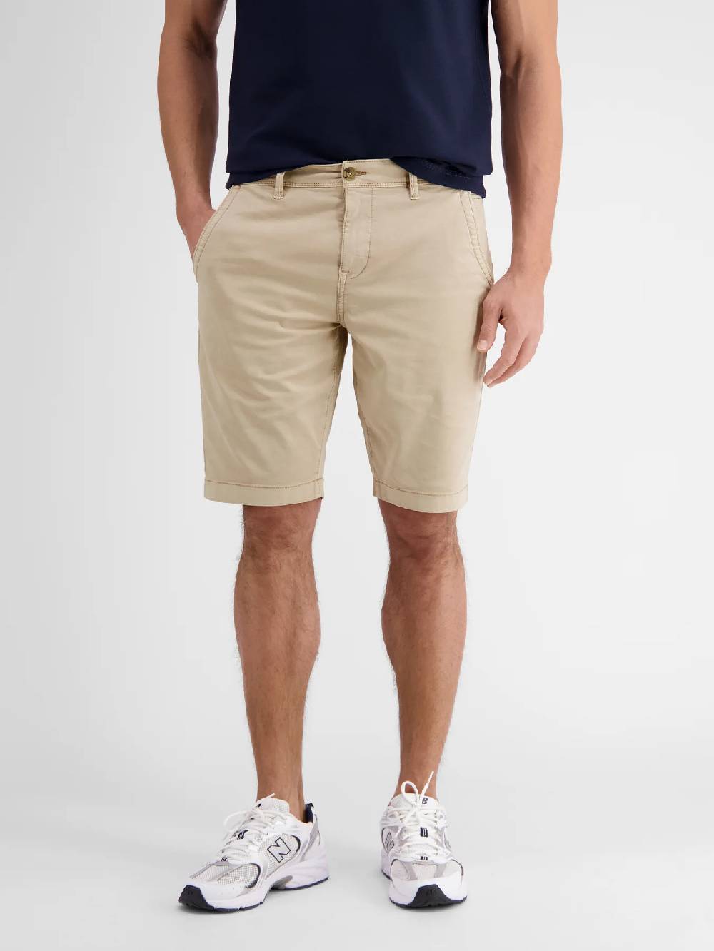 Lerros 2439213 T12 Hose Kurz (705 Light Dune Beig)