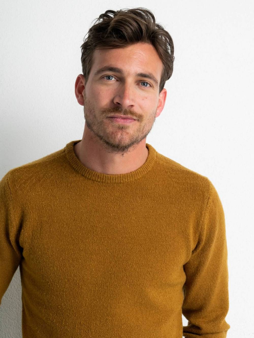 Petrol M-3020-KWR238 - Men Knitwear Round Neck Basic (7121 Dark Gold)