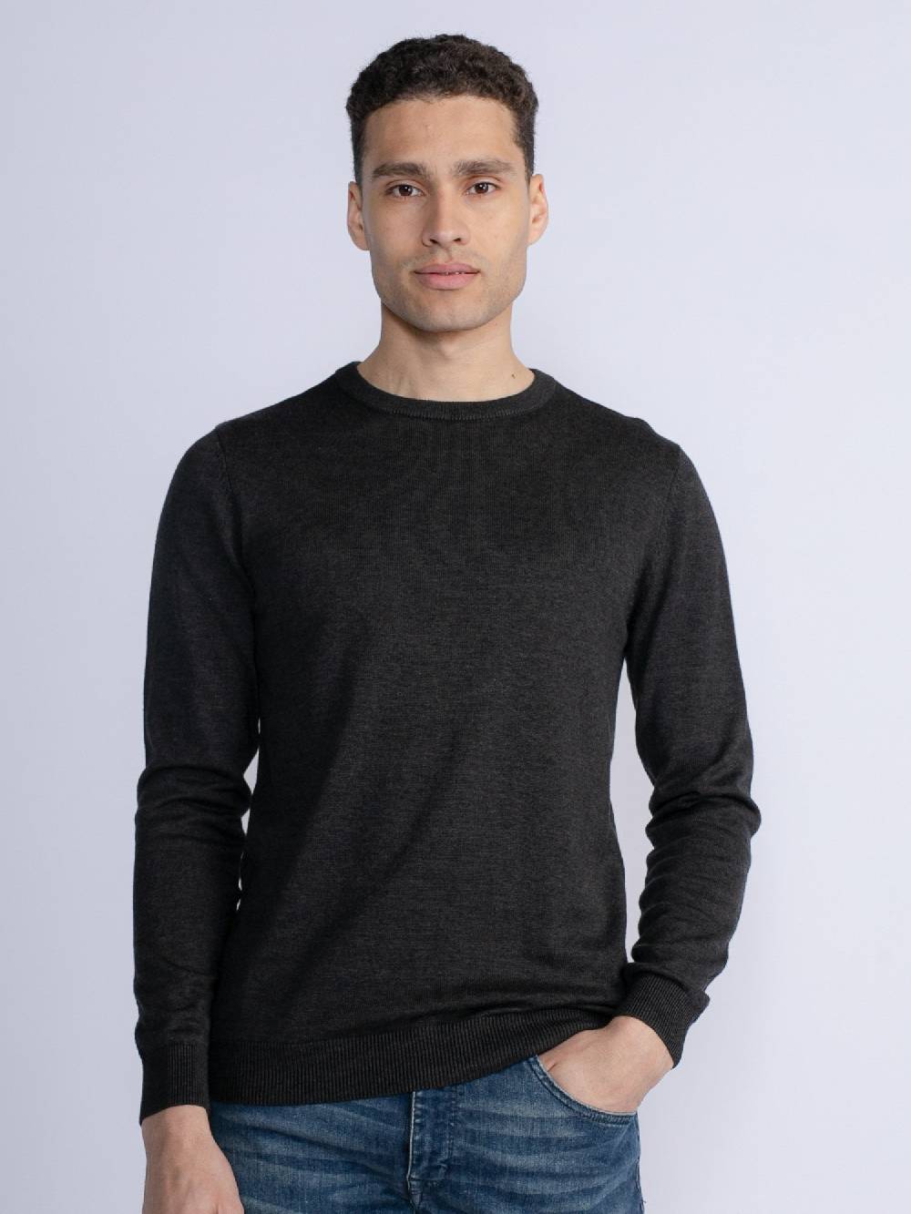 Petrol M-3030-Kwr201 - Men Knitwear Round Neck Basic (9091 Dark Black)
