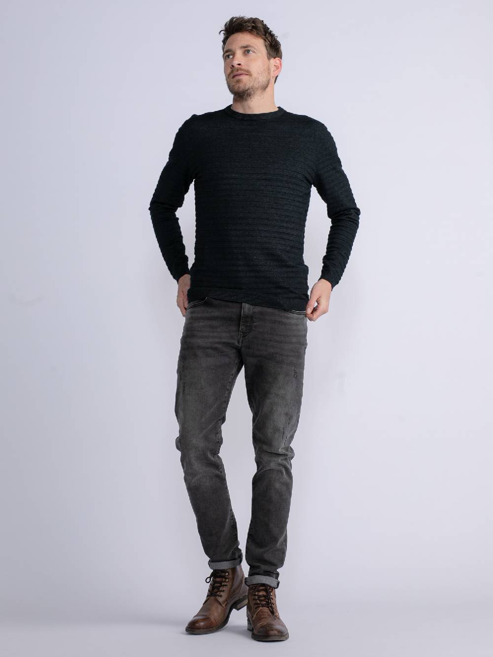 Petrol M-3030-Kwr269 - Men Knitwear Round Neck Basic (9091 Dark Black)