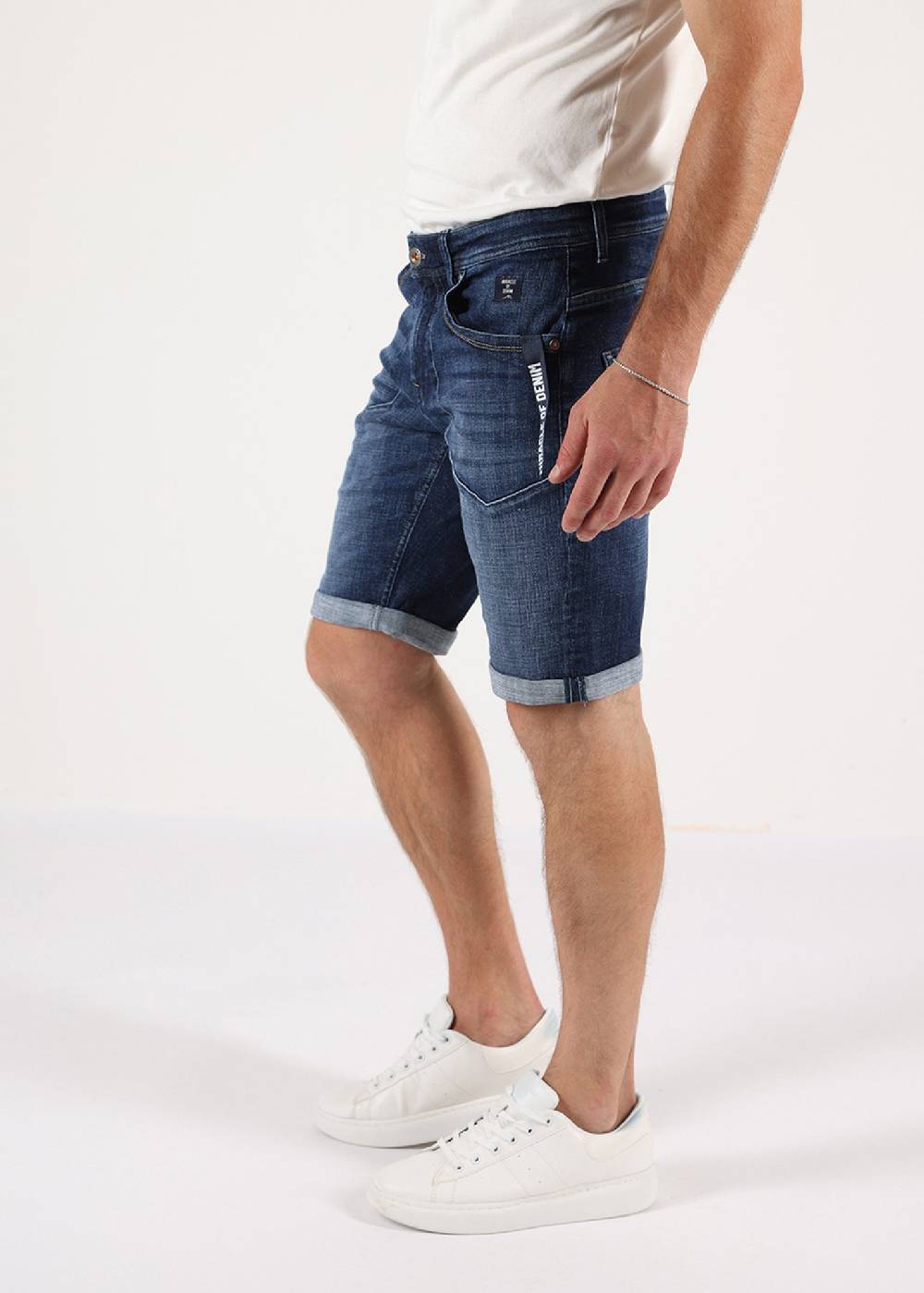 M.O.D JASON SHORT - (2841 Rabbit Blue)