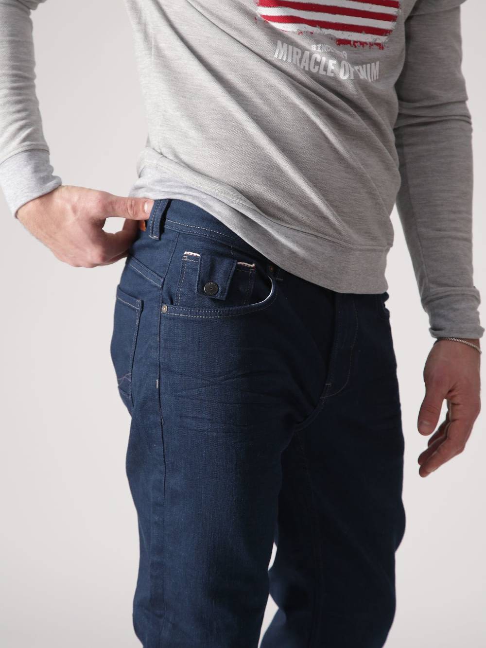 M.O.D RICARDO Regular Masala Blue