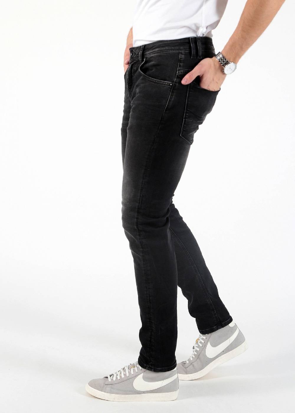 M.O.D Ricardo Regular Monsone Black Jogg