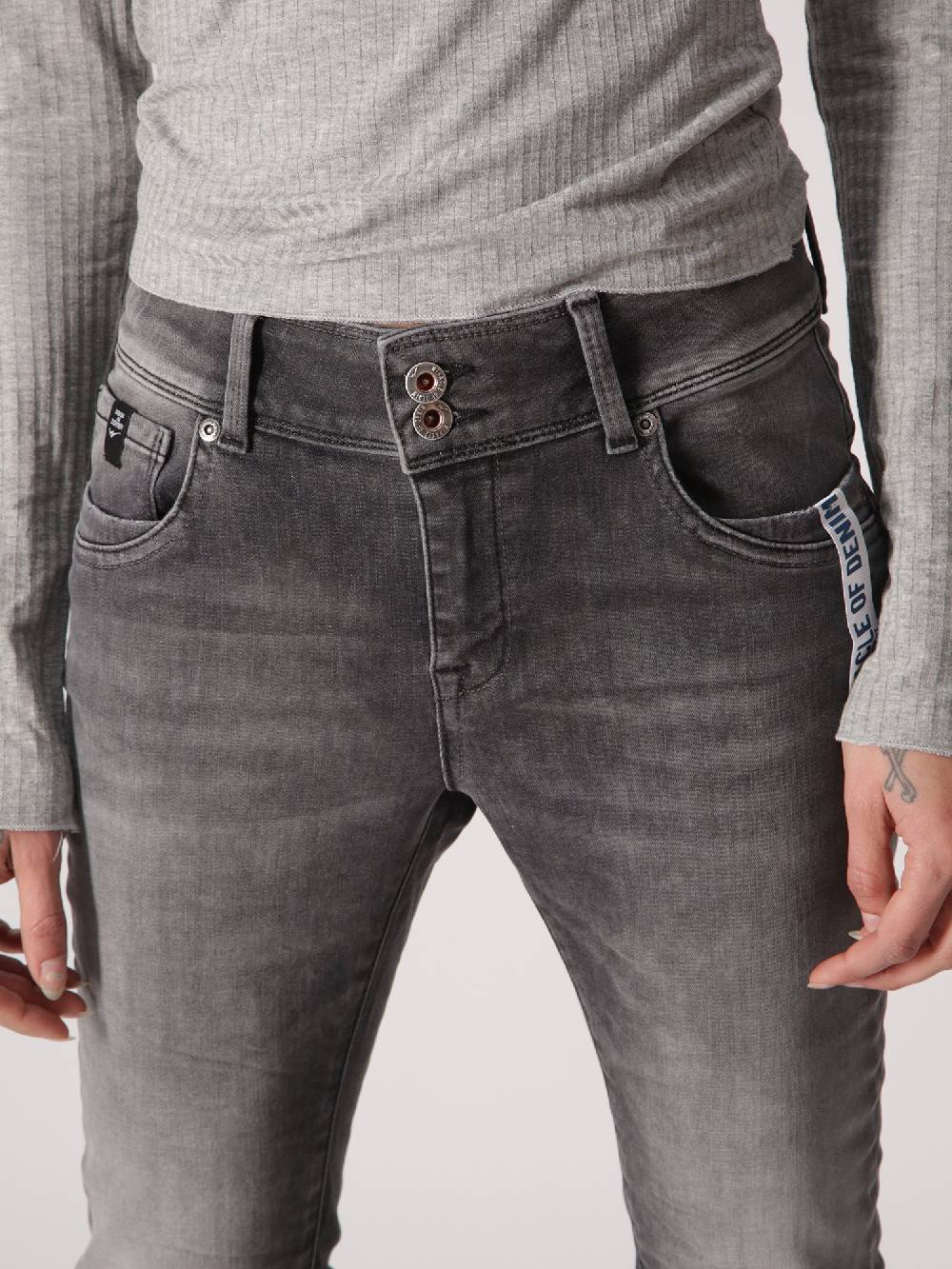 M.O.D SARAH Skinny Miles Grey