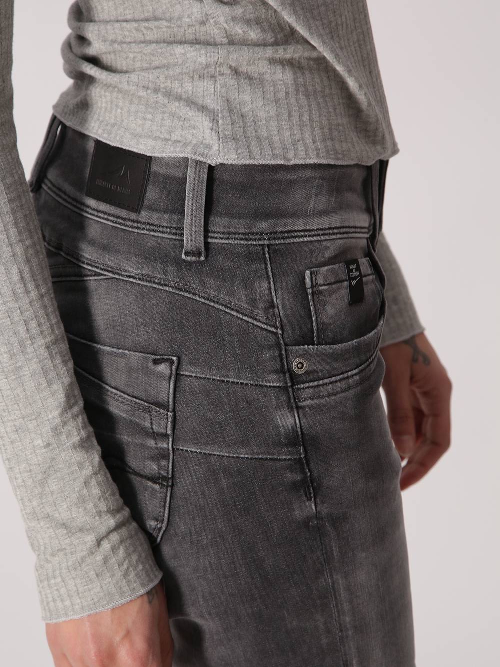 M.O.D SARAH Skinny Miles Grey