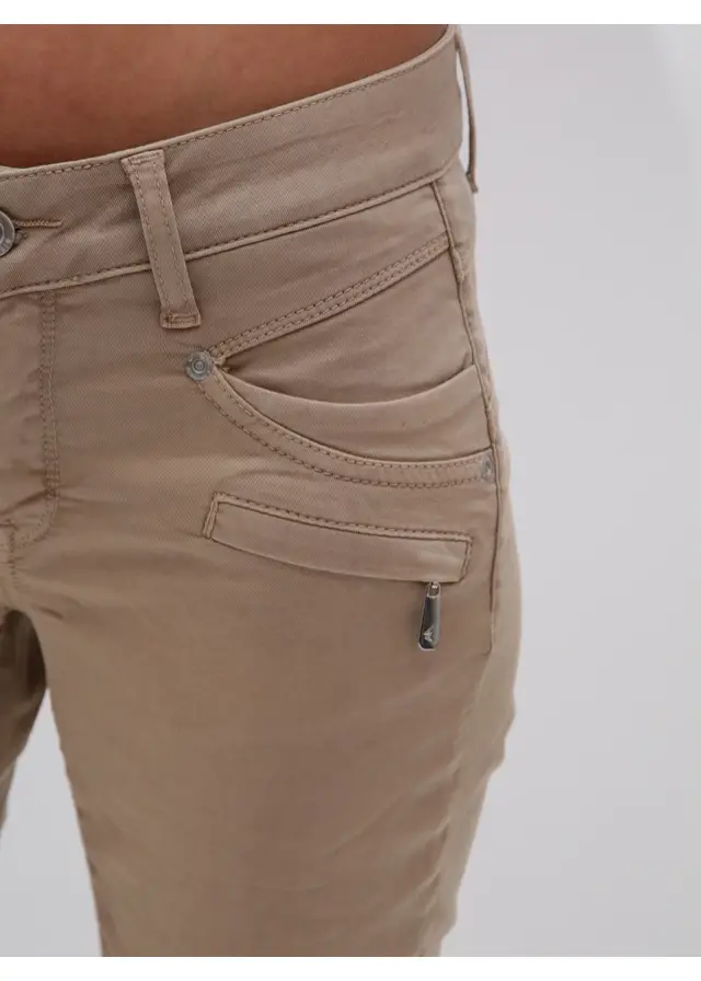 M.O.D SUZY Skinny Fit BEIGE