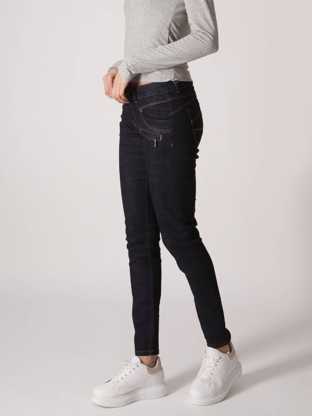M.O.D SUZY Skinny Raw Denim
