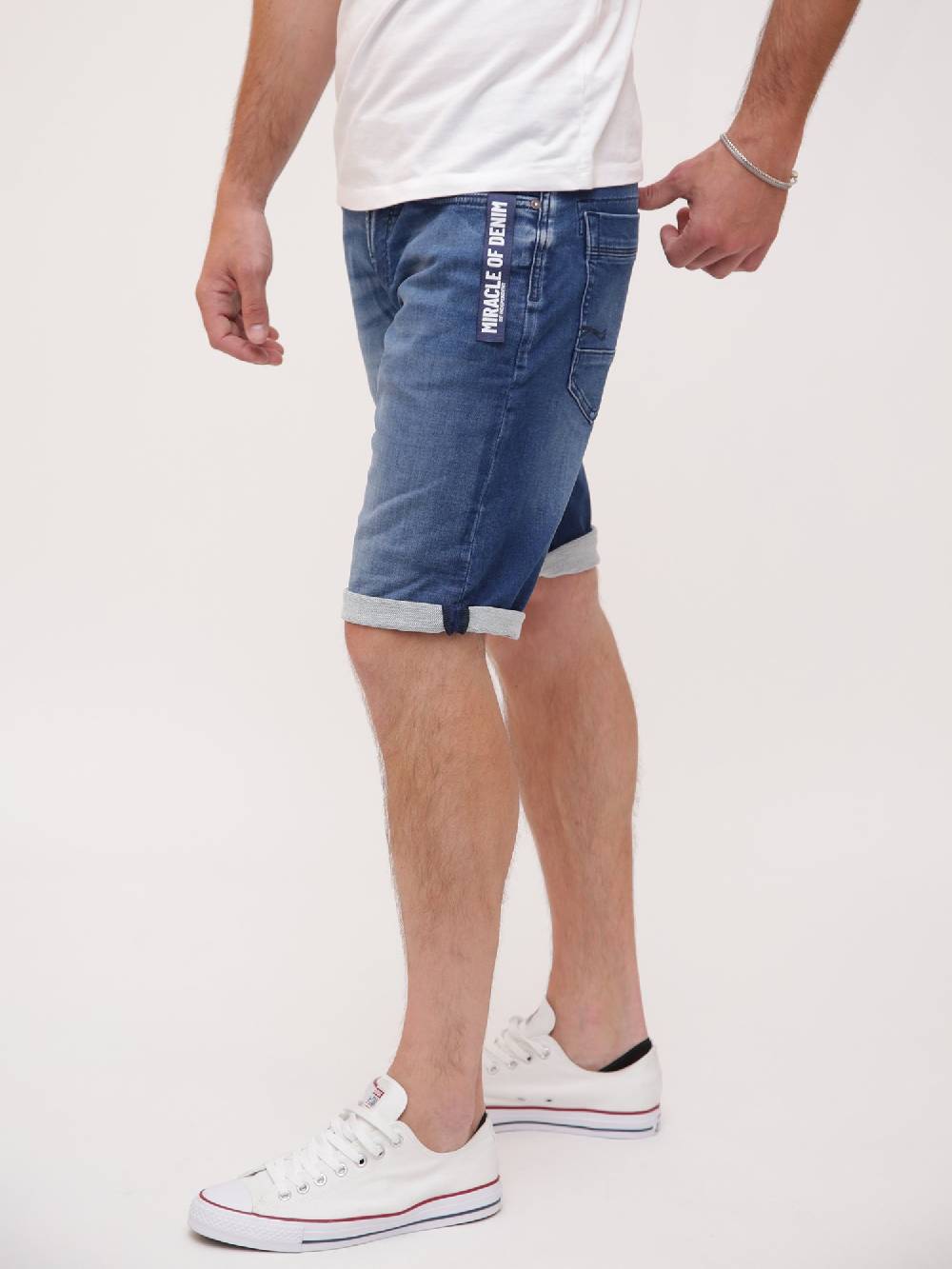 M.O.D THOMAS SHORTS (3585 Flamingo Blue)