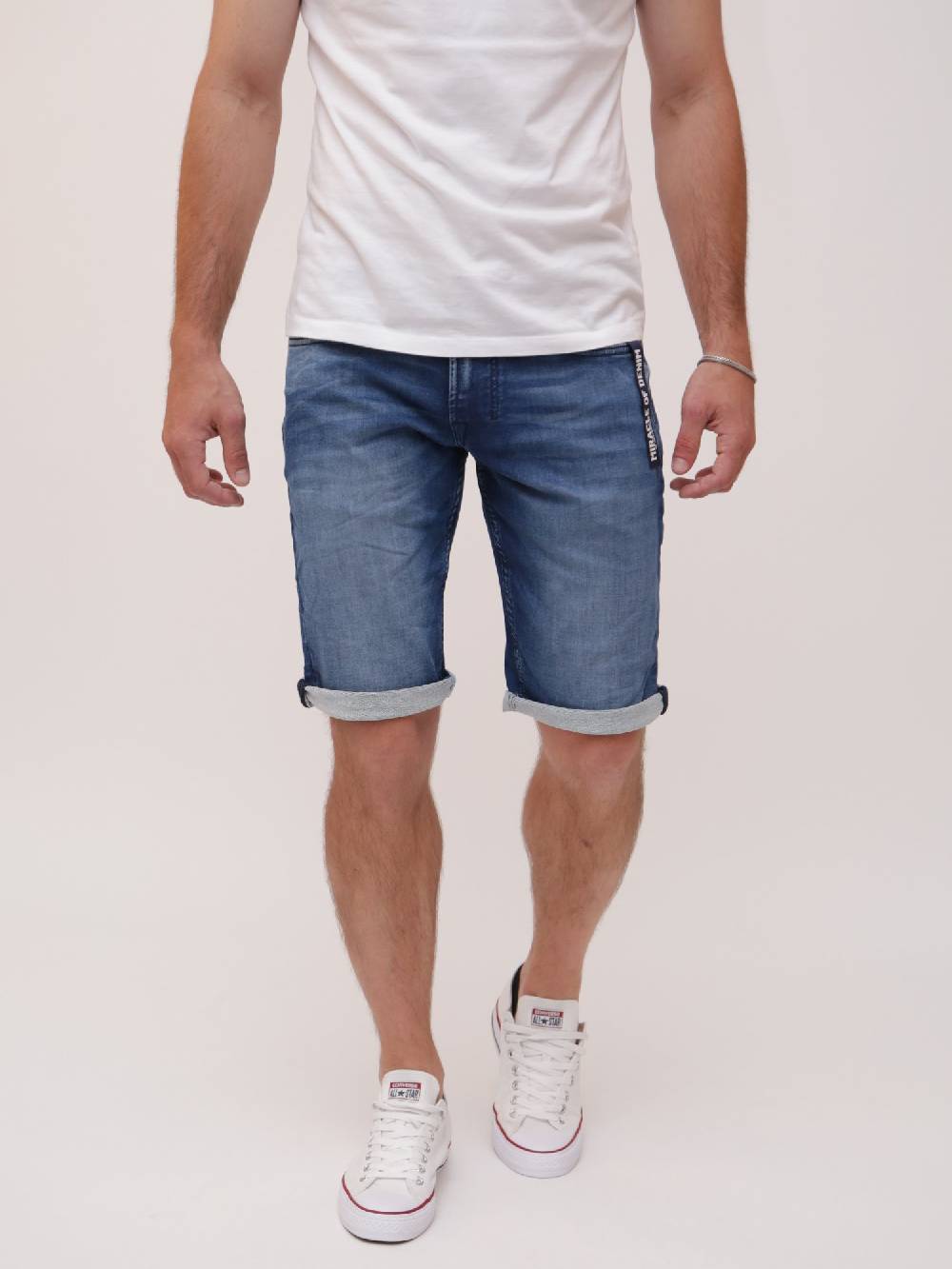 M.O.D THOMAS SHORTS (3585 Flamingo Blue)