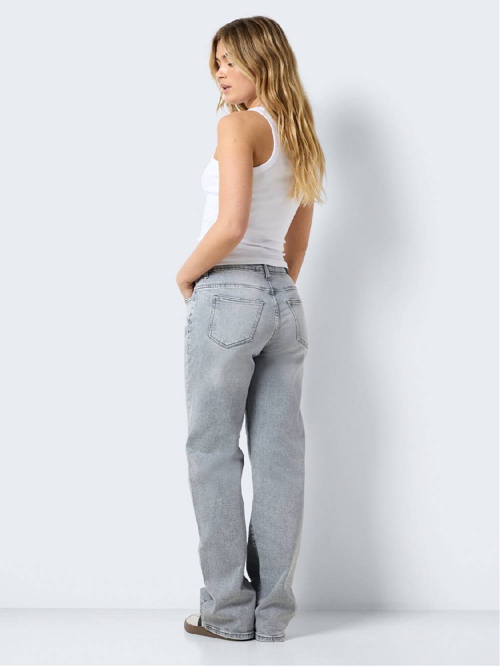 NOISY MAY NMYOLANDA NM WIDE JEANS NOOS (Light Grey Denim)