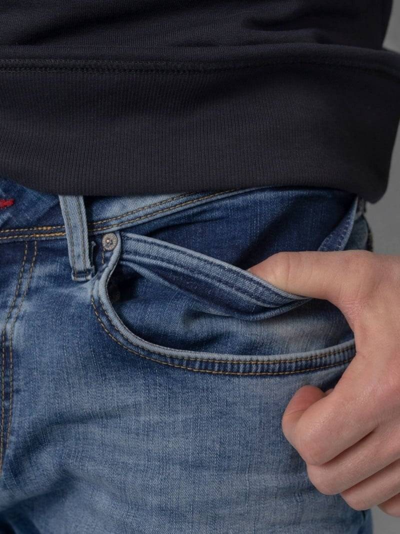 Petrol RUSSEL - Men Denim Tapered (5701 Light Used)