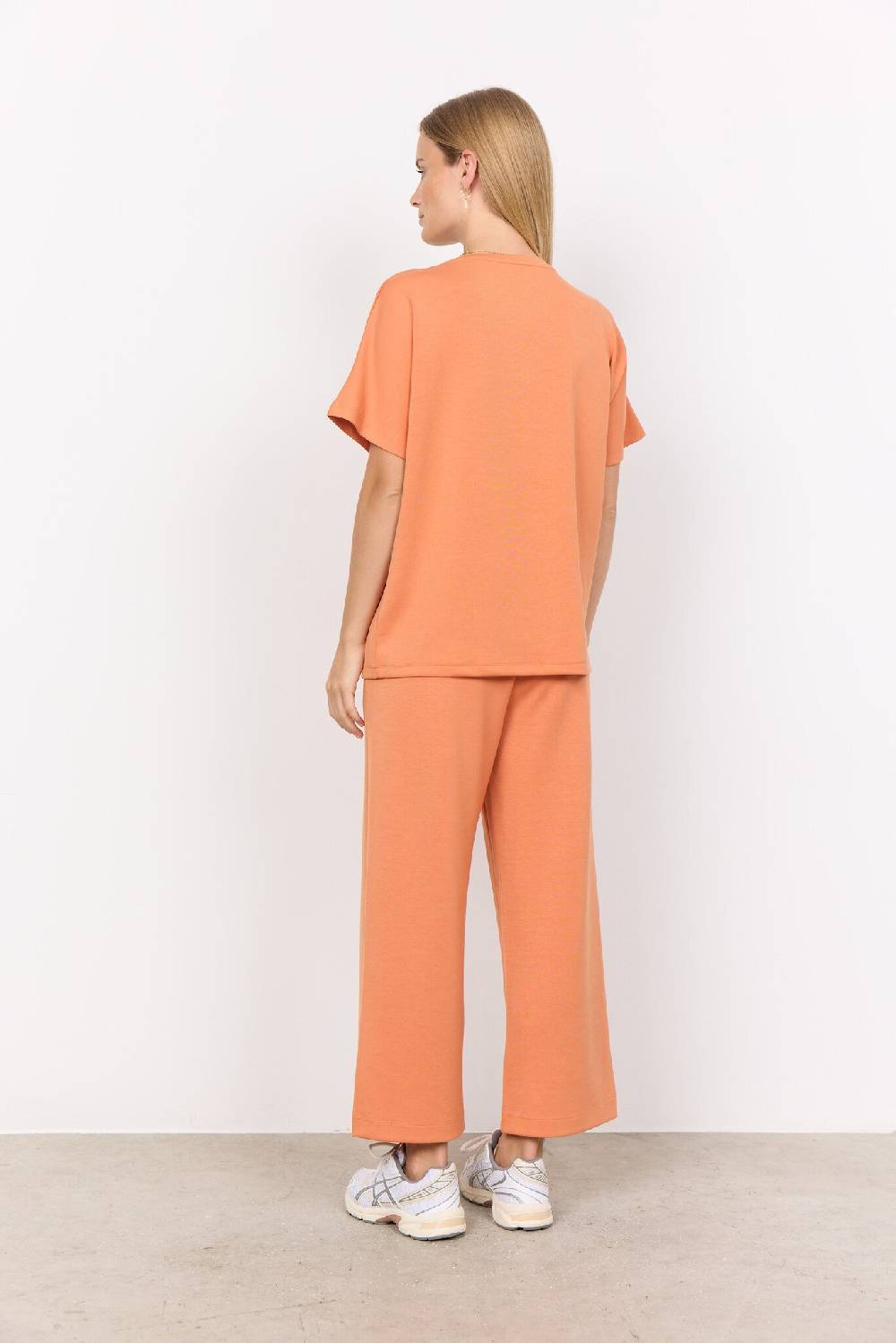 Soya Concept SC-BANU 176 (3550 Papaya)