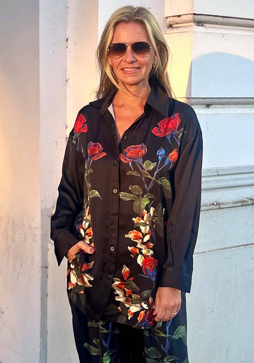 Miss Goodlife Blouse Roses black