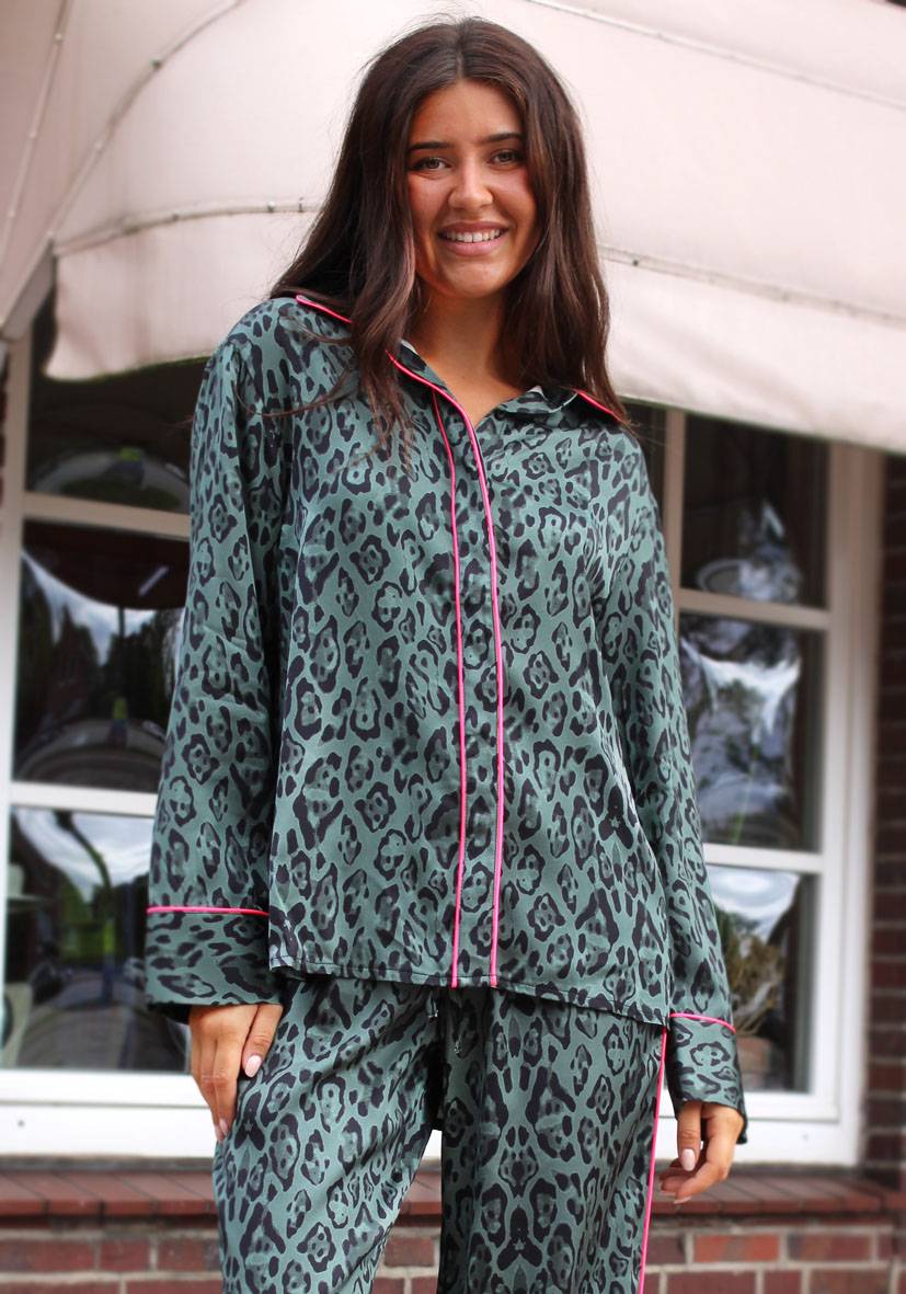 Miss Goodlife Bluse Leo Love – green