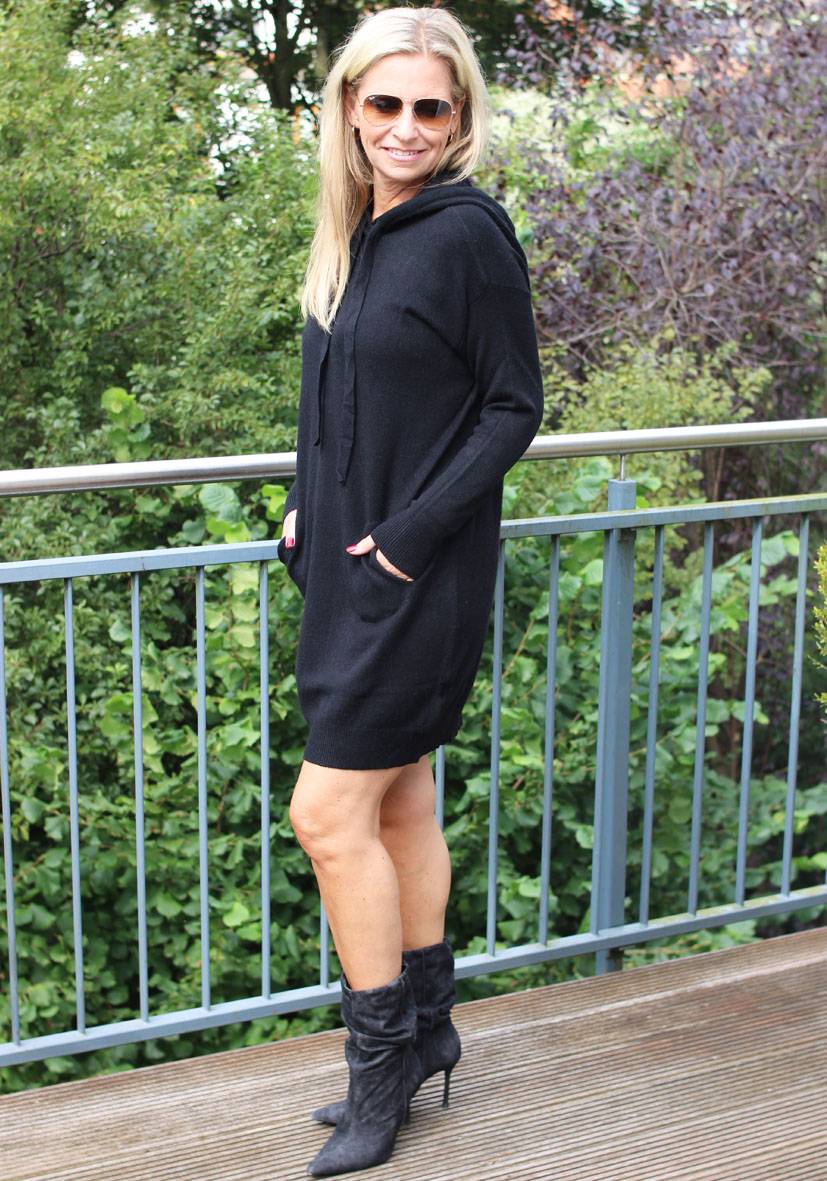 Miss Goodlife Dress Knitted Hoodie Pockets – Black