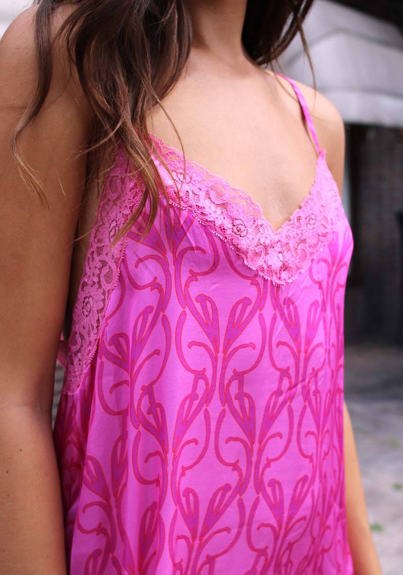 Miss Goodlife Dress Lace Pink
