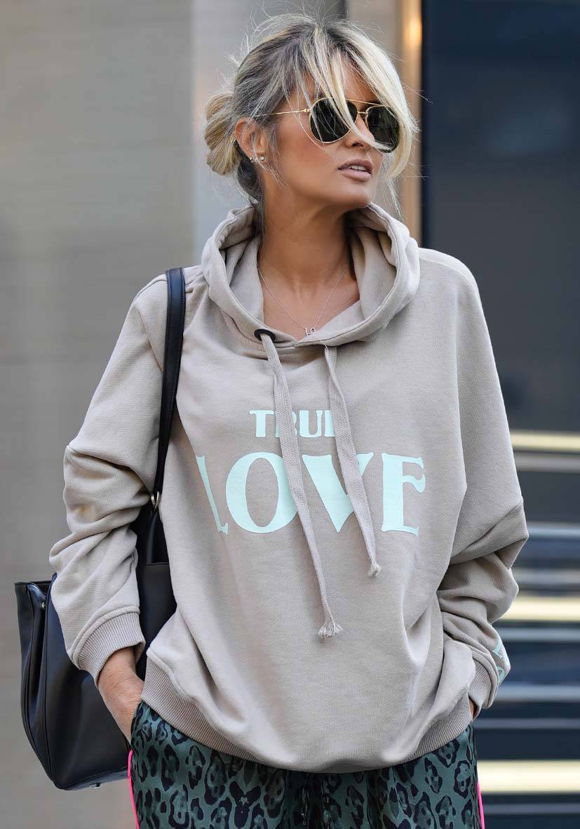 Miss Goodlife Hoodie True Love – sand