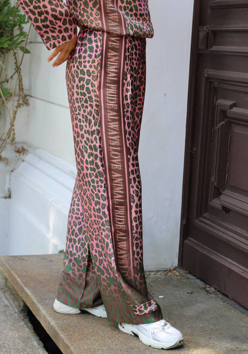 Miss Goodlife Pants Always Love Leo